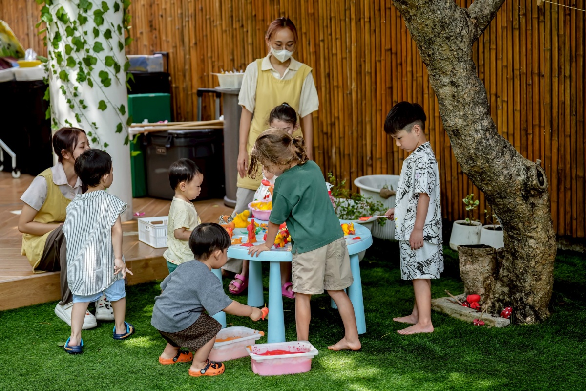 Reception class at Daisy, photo 3 of 3